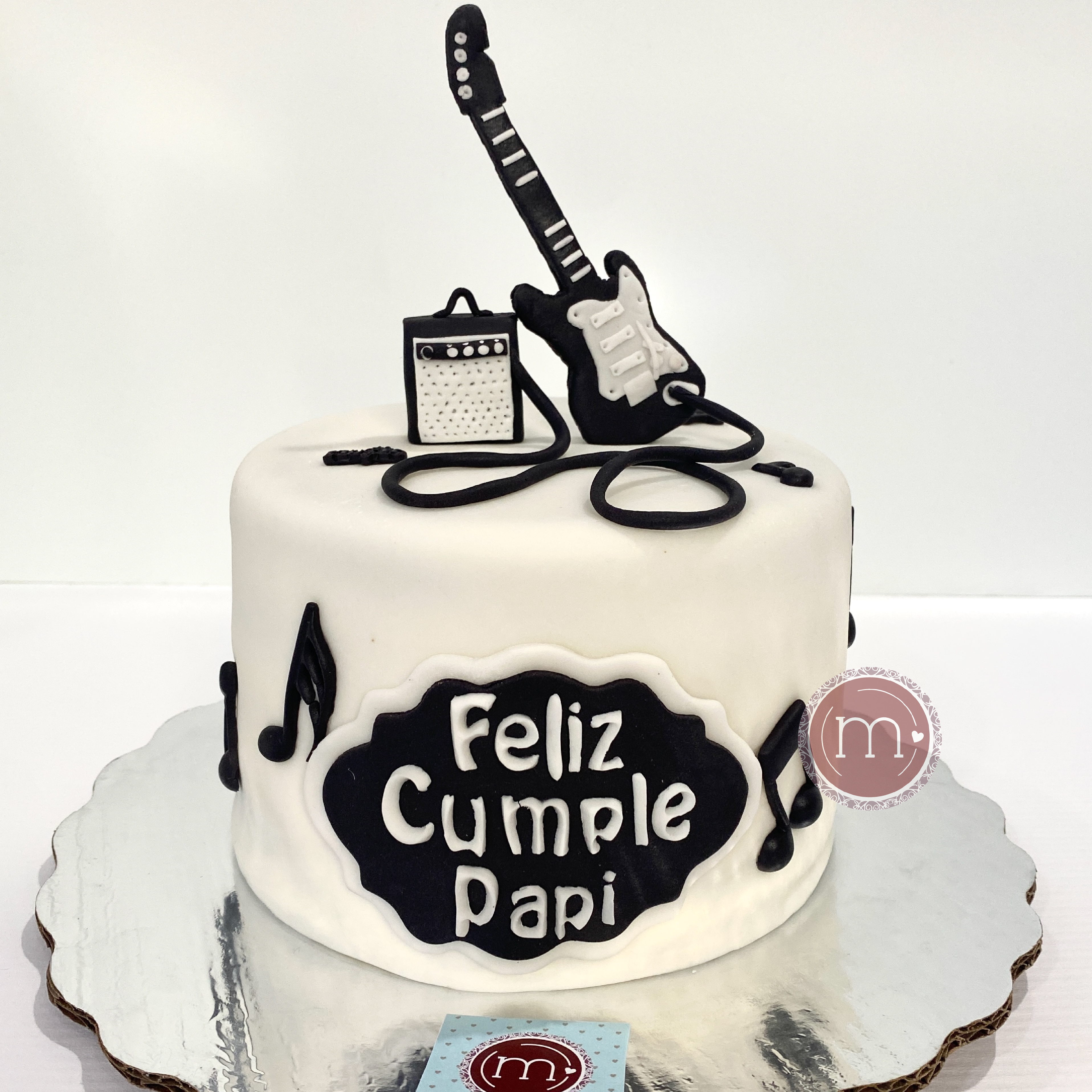 pasteles personalizados guitarra