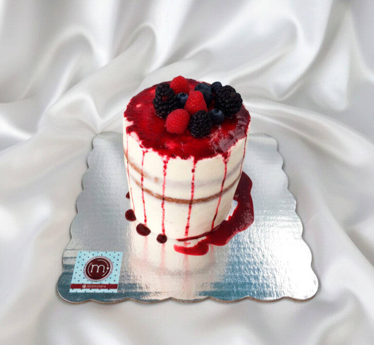 pastel frutos rojos