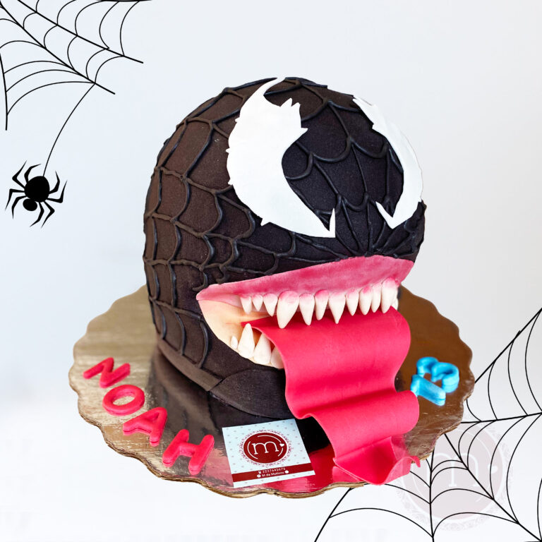 pasteles fondant venom